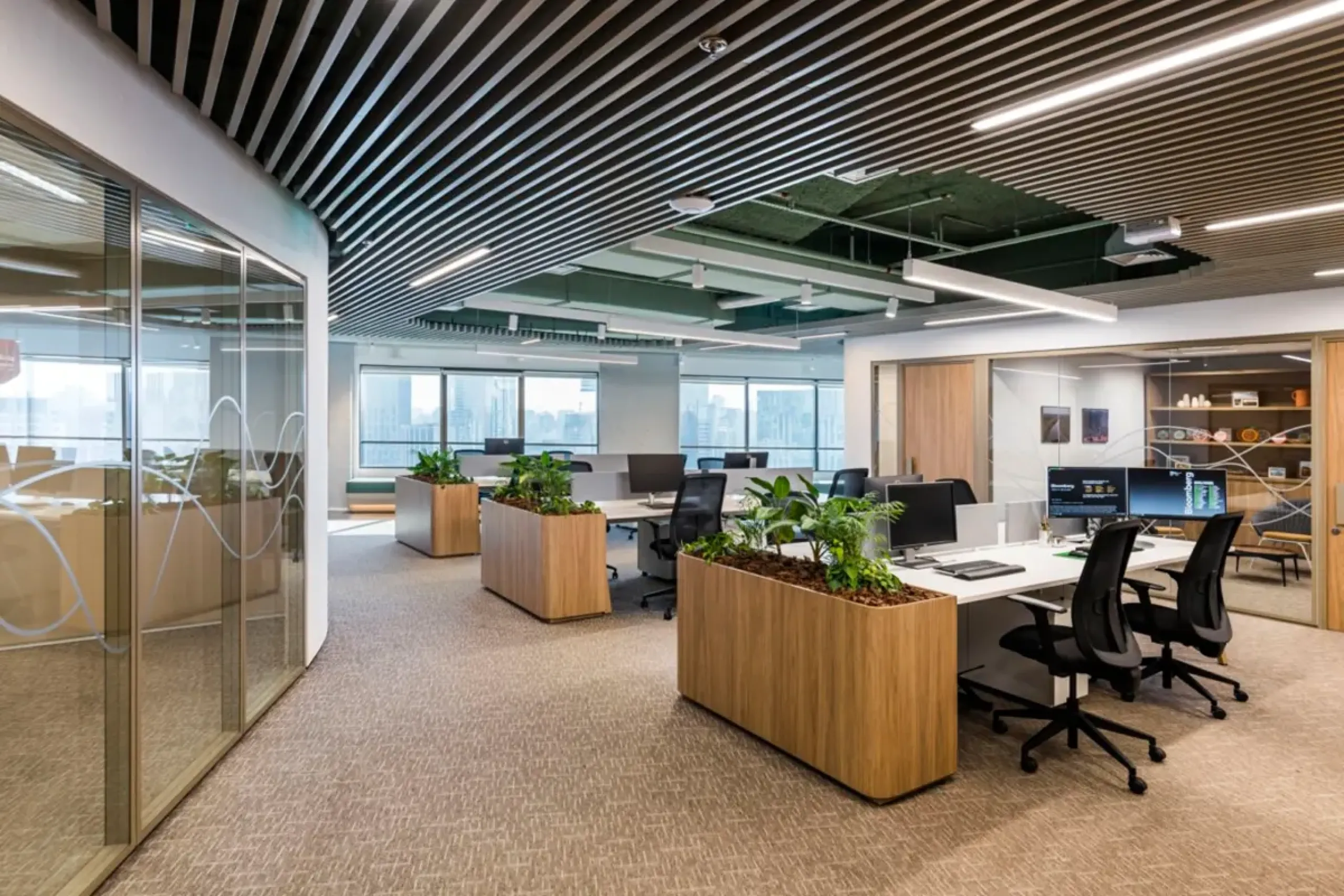 Modern Versatile Office in Barcelona