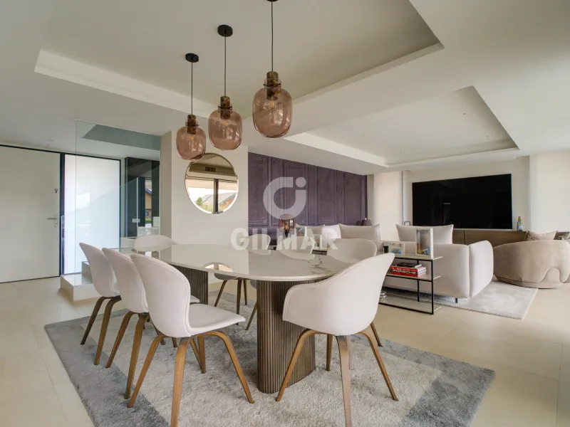 Villa in Las Rozas - Madrid