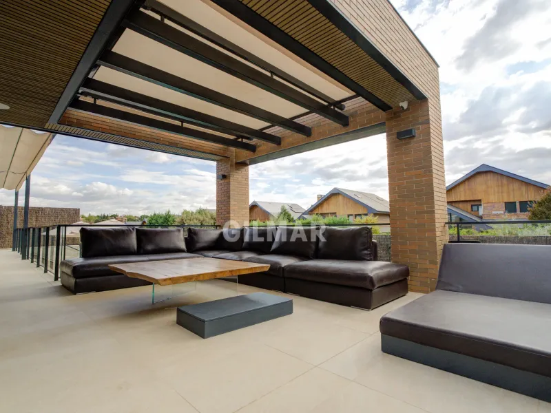 Villa in Las Rozas - Madrid