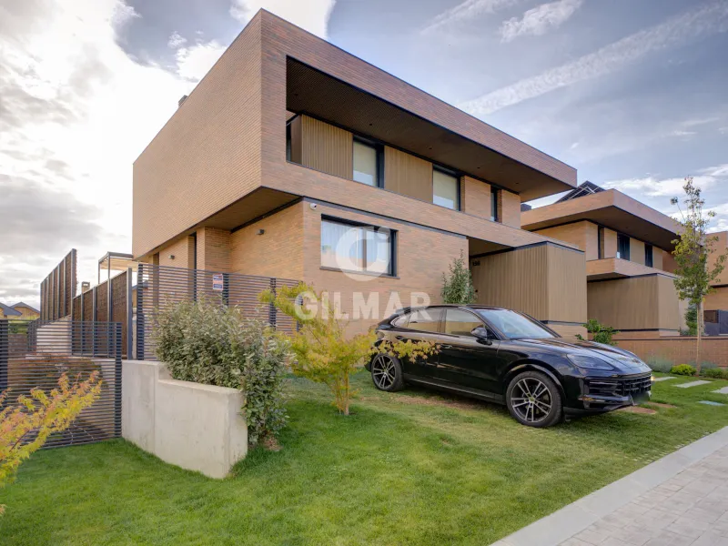 Villa in Las Rozas - Madrid