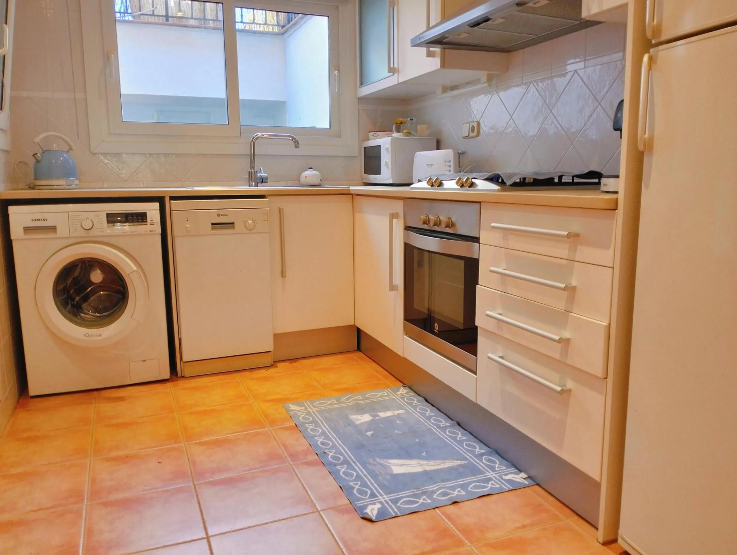 Elegant Apartment with Terrace and Parking in Central Tamariu, Costa Brava