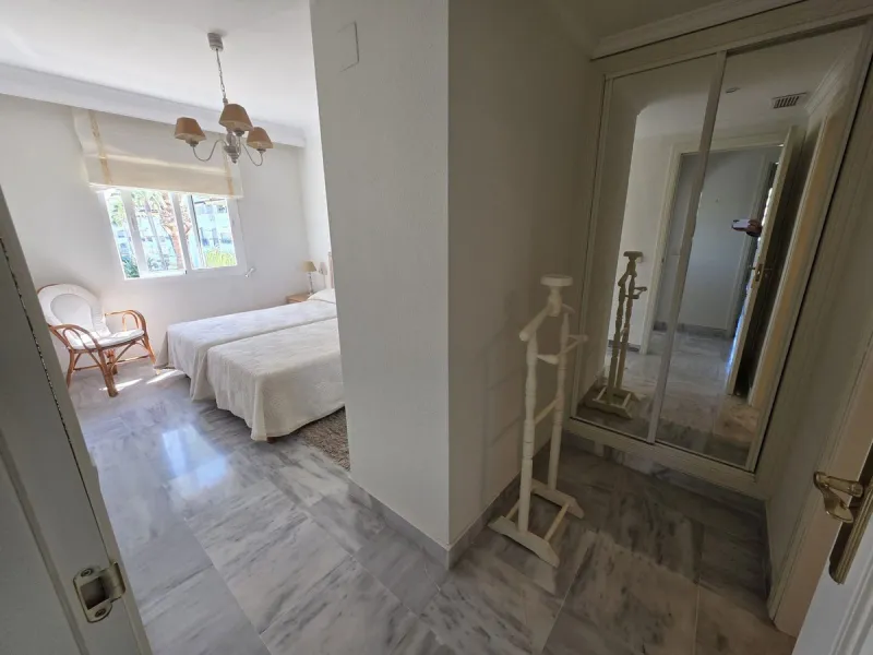 Middle Floor Apartment, Nueva Andalucía, Costa del Sol.