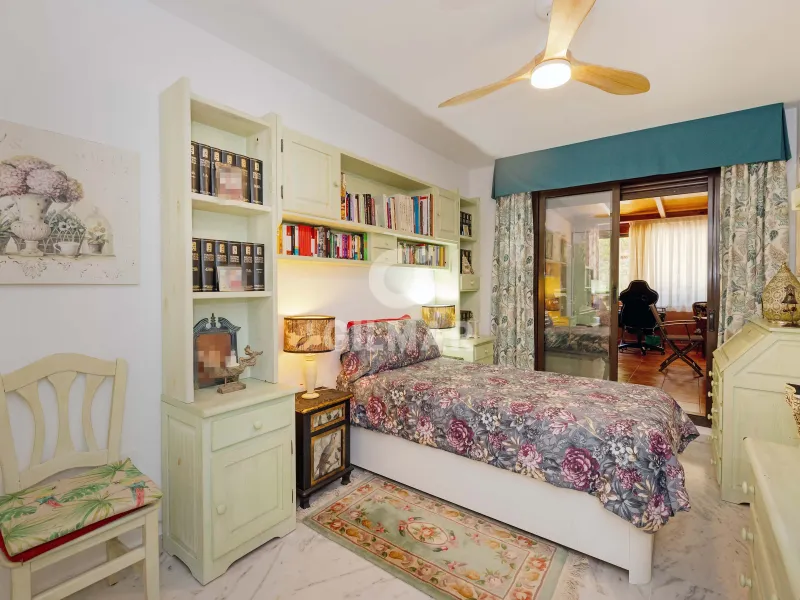 Apartment in Milla de Oro - Marb. Club - Málaga