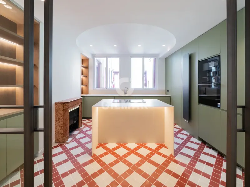 Apartment in Sol - Madrid