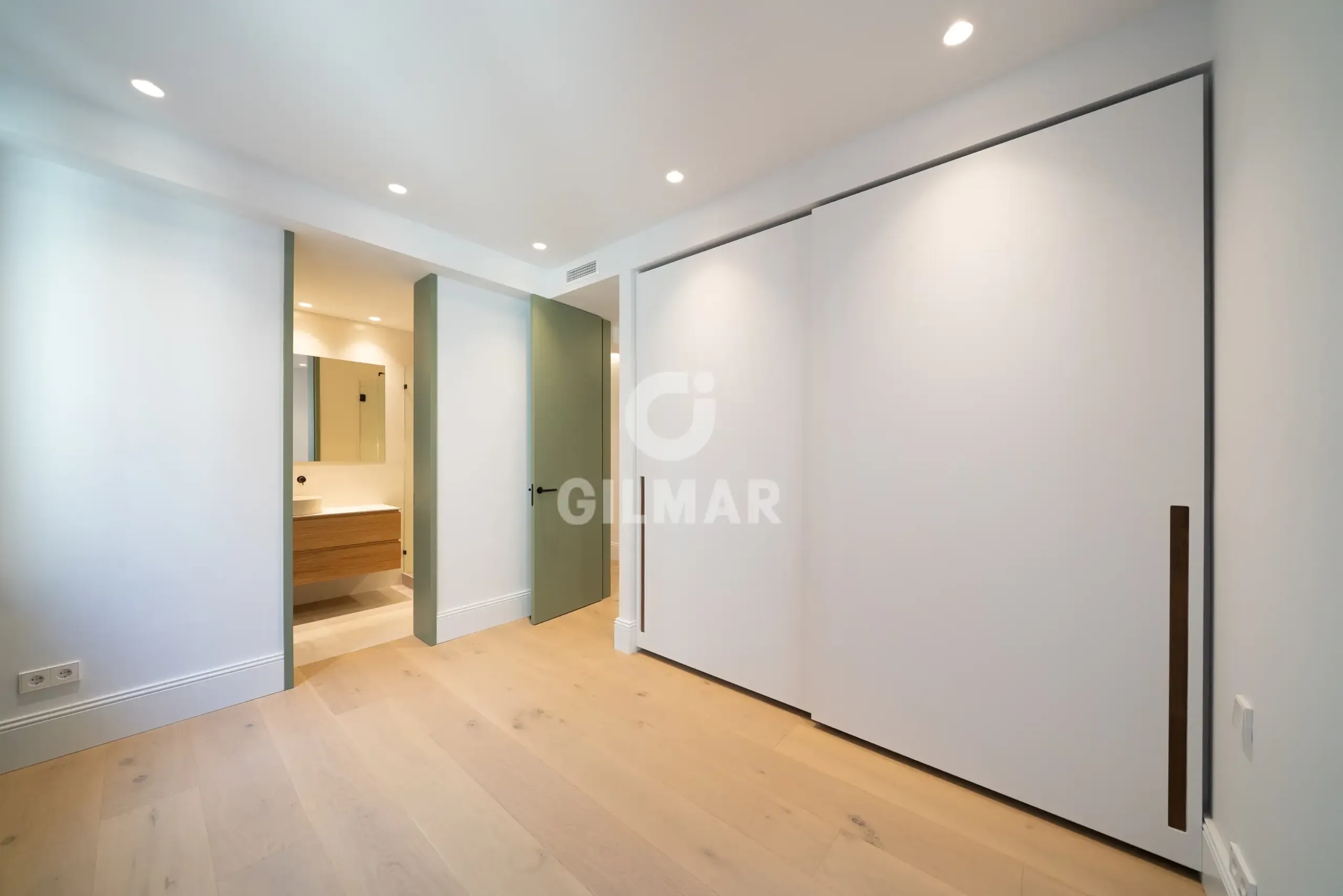 Apartment in Sol - Madrid