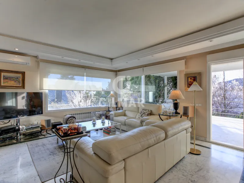 Villa in Mirasierra - Madrid
