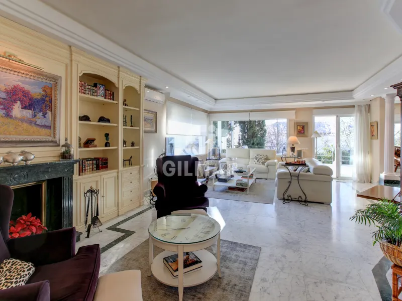 Villa in Mirasierra - Madrid