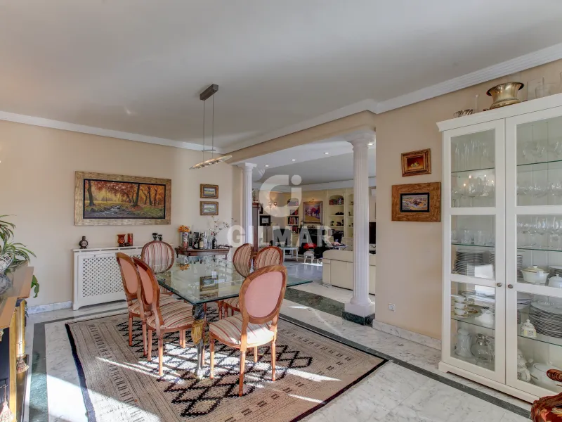 Villa in Mirasierra - Madrid