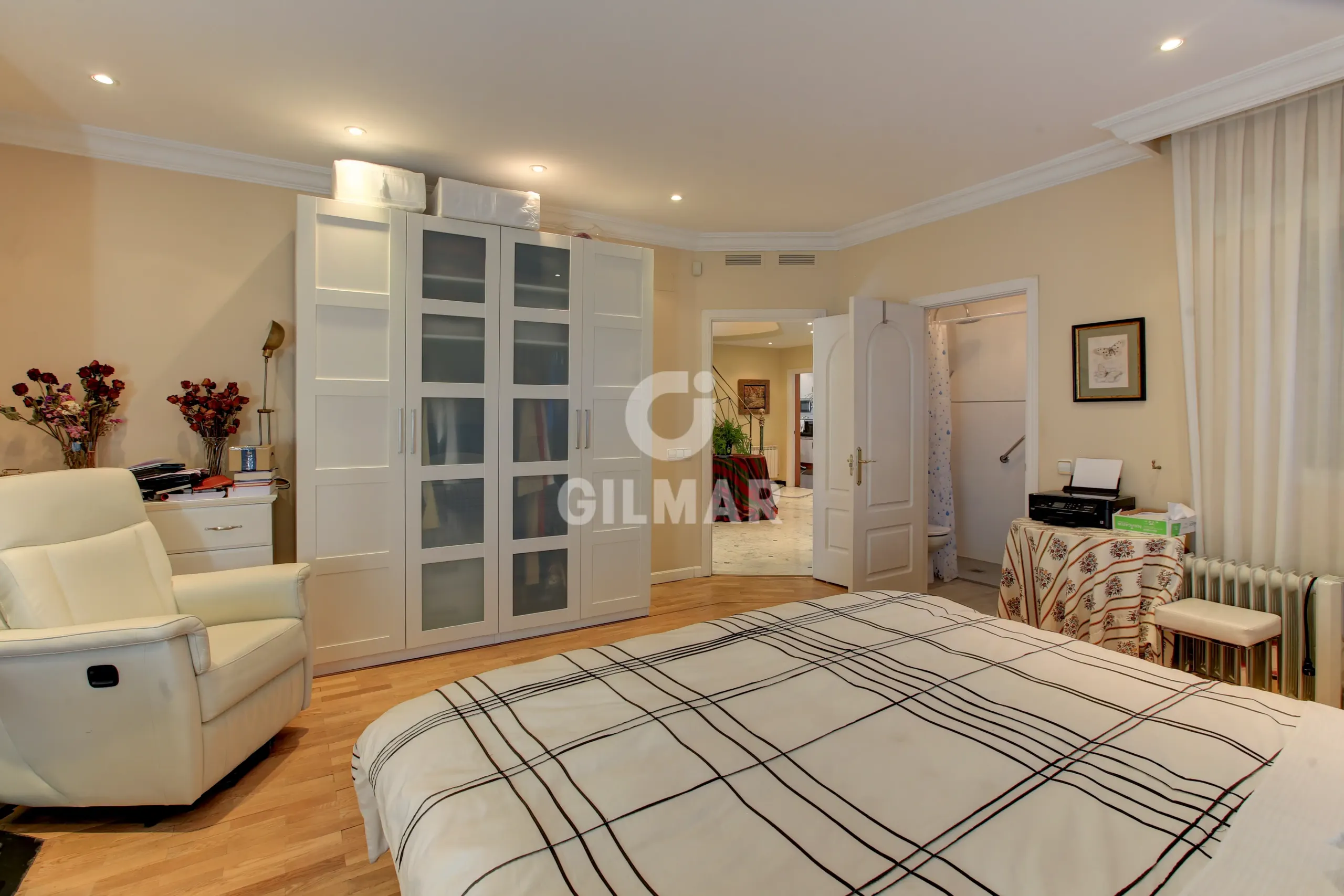 Villa in Mirasierra - Madrid