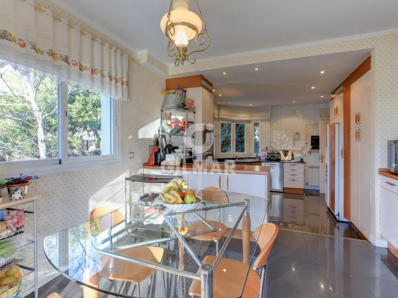 Villa in Mirasierra - Madrid