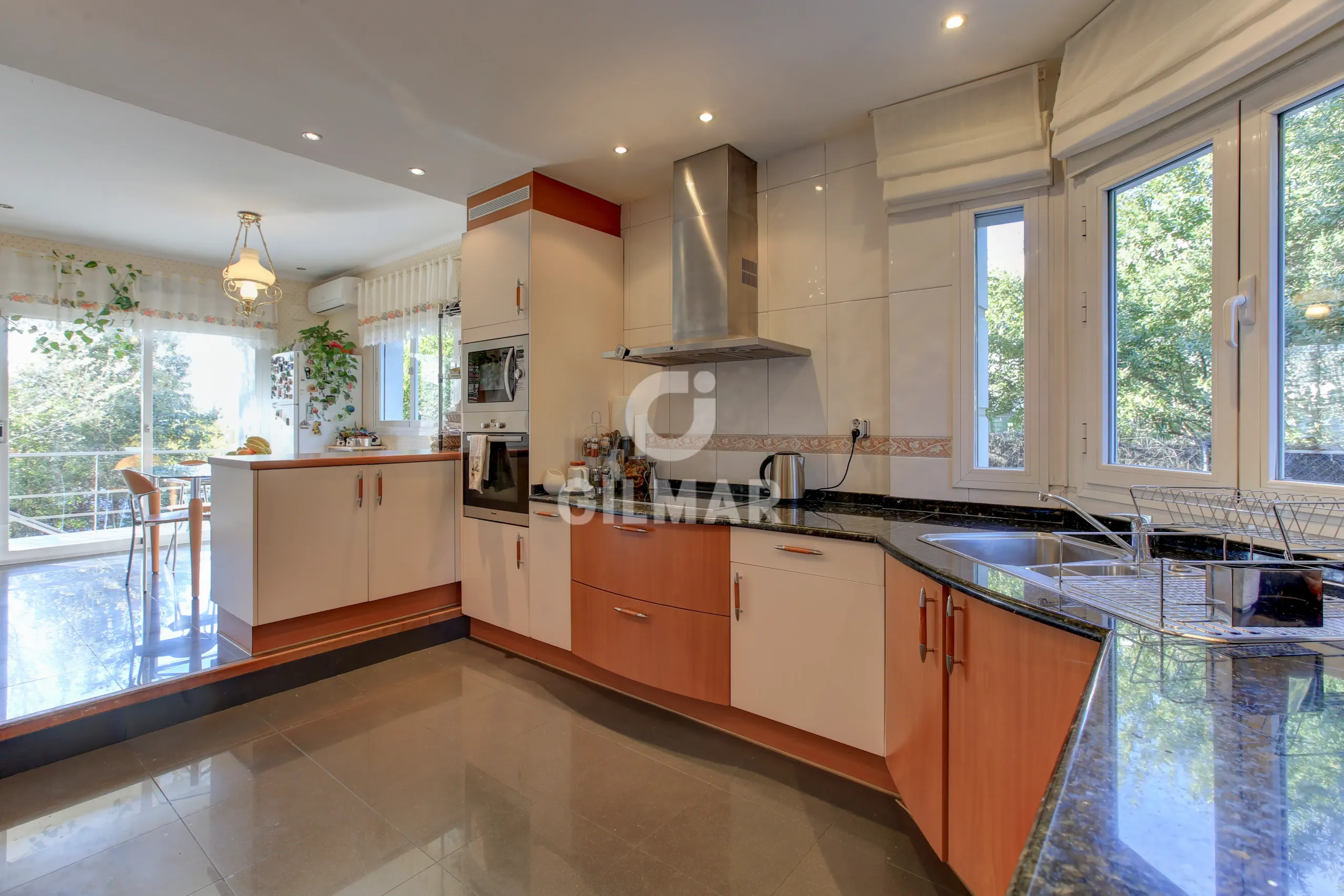 Villa in Mirasierra - Madrid