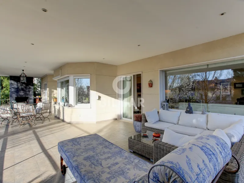 Villa in Mirasierra - Madrid