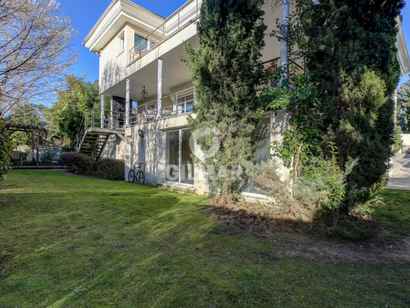 Villa in Mirasierra - Madrid