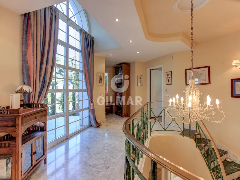 Villa in Mirasierra - Madrid