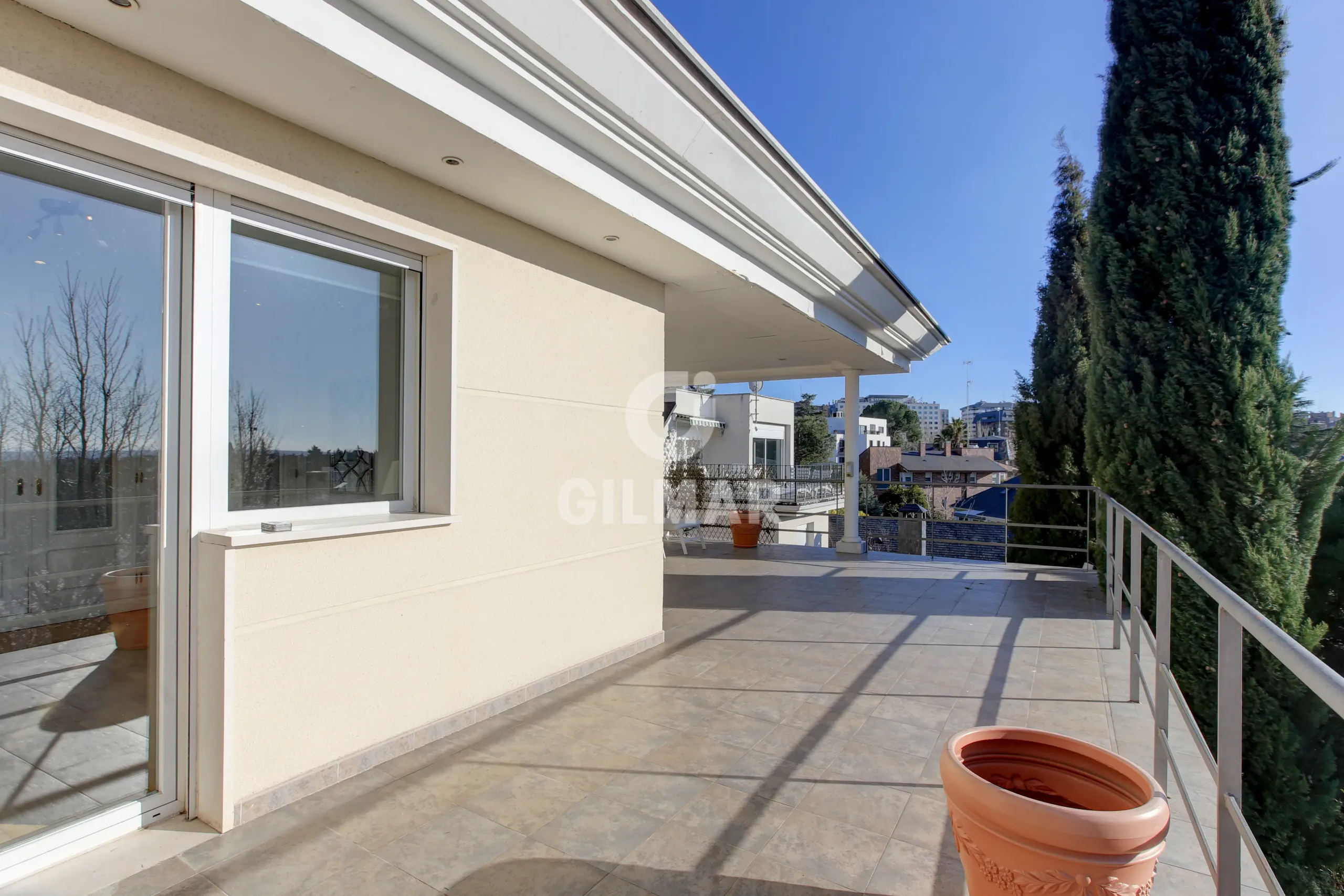 Villa in Mirasierra - Madrid