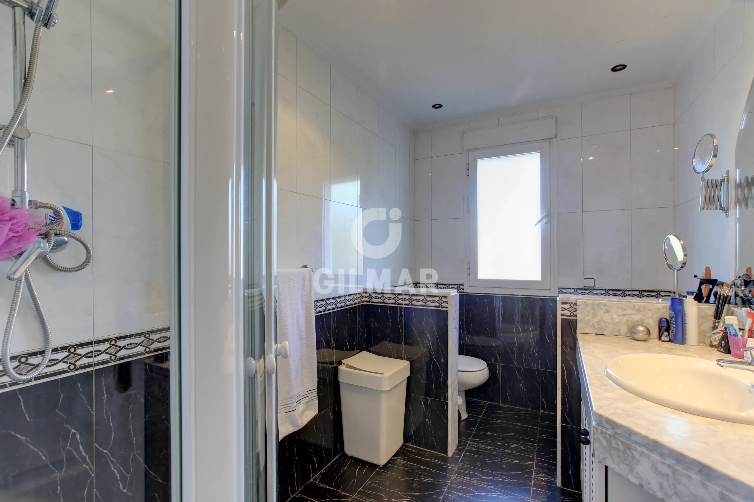 Villa in Mirasierra - Madrid