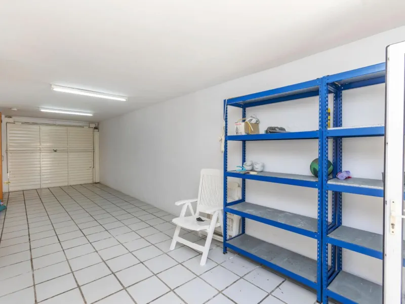 Adosado luminoso con terrazas, garaje y acceso directo a la piscina en Palamós, Costa Brava