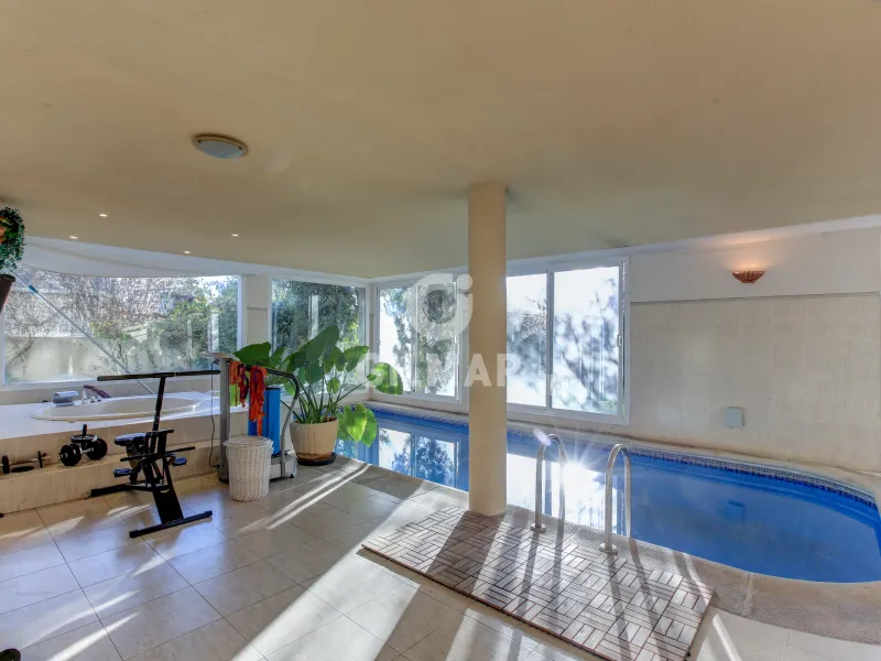 Villa in Mirasierra - Madrid