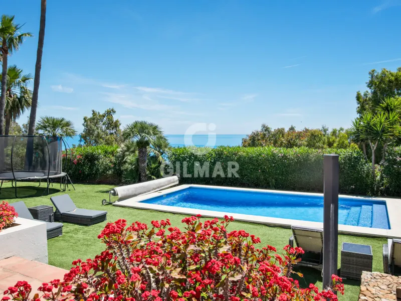 Villa in Manilva - Málaga