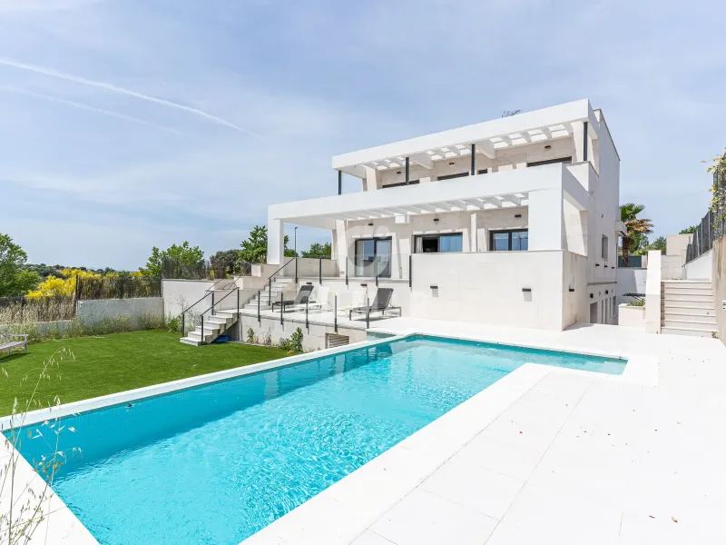 Villa in Majadahonda - Madrid