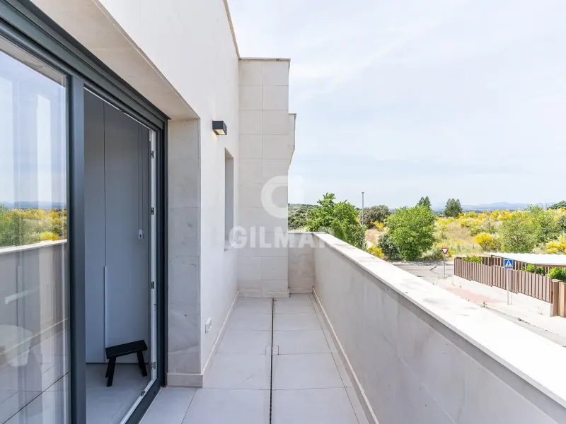 Villa in Majadahonda - Madrid