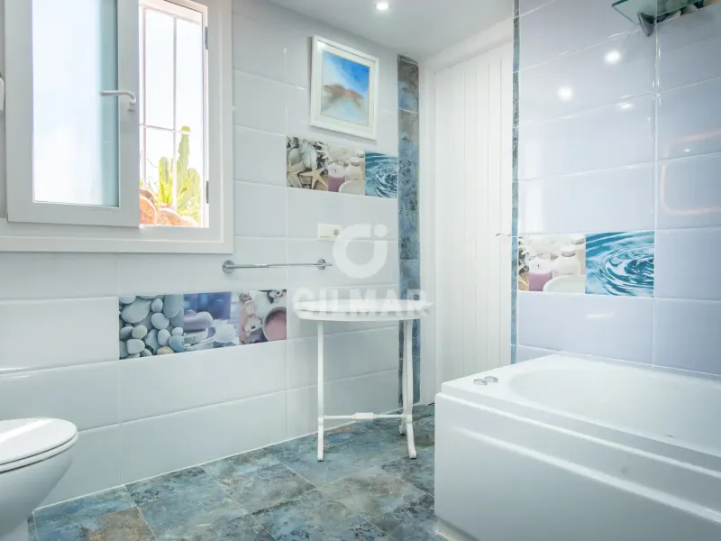 Villa in Estepona Este - Málaga