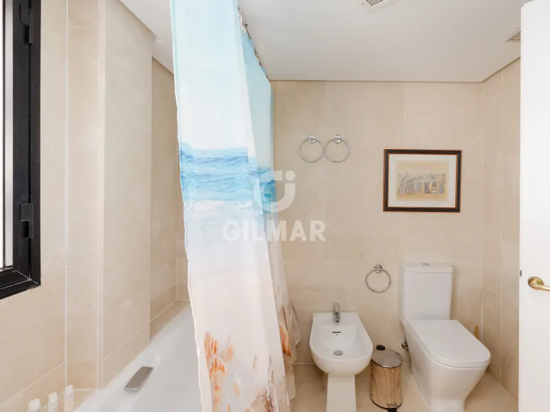 Duplex in Milla de Oro - Marb. Club - Málaga