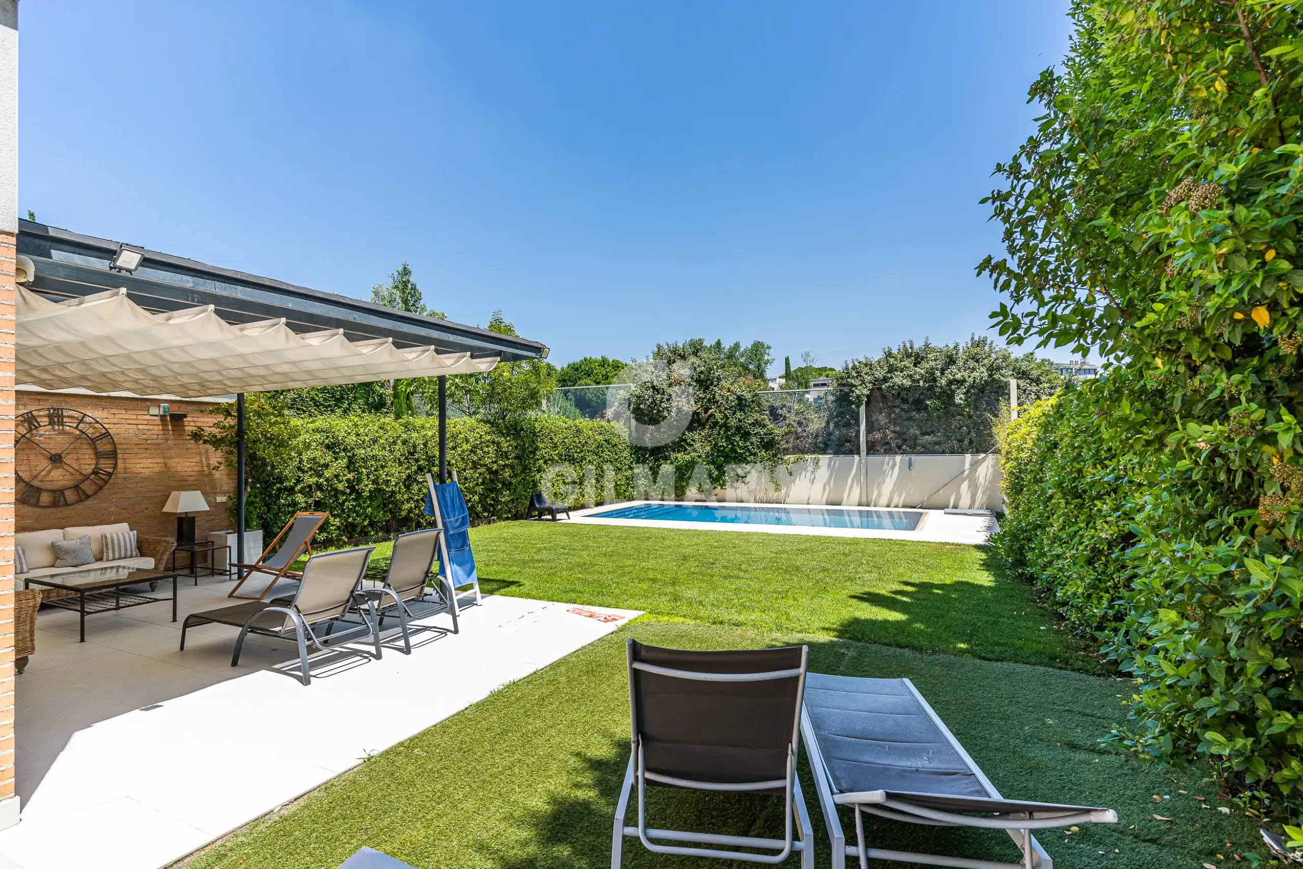 Semi-detached house in Aravaca - Madrid
