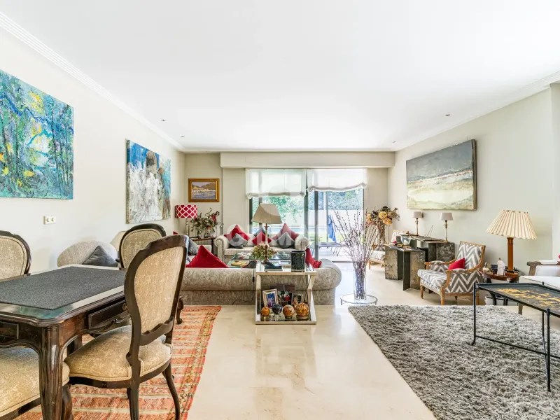 Semi-detached house in Aravaca - Madrid