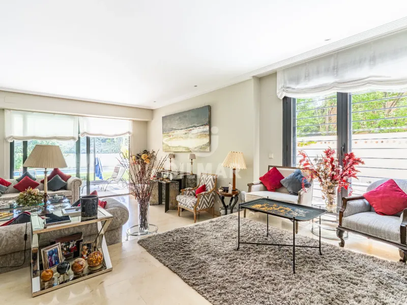 Semi-detached house in Aravaca - Madrid