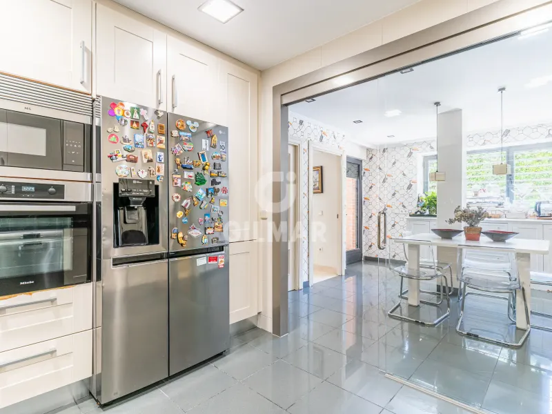 Semi-detached house in Aravaca - Madrid