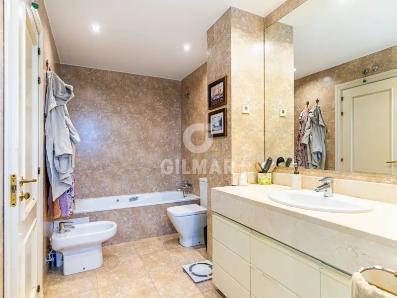 Semi-detached house in Aravaca - Madrid