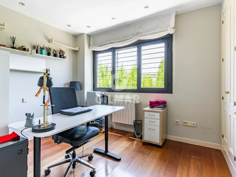 Semi-detached house in Aravaca - Madrid