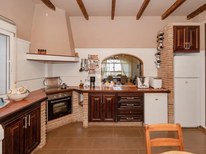 Villa in Colmenar (Málaga) - Málaga