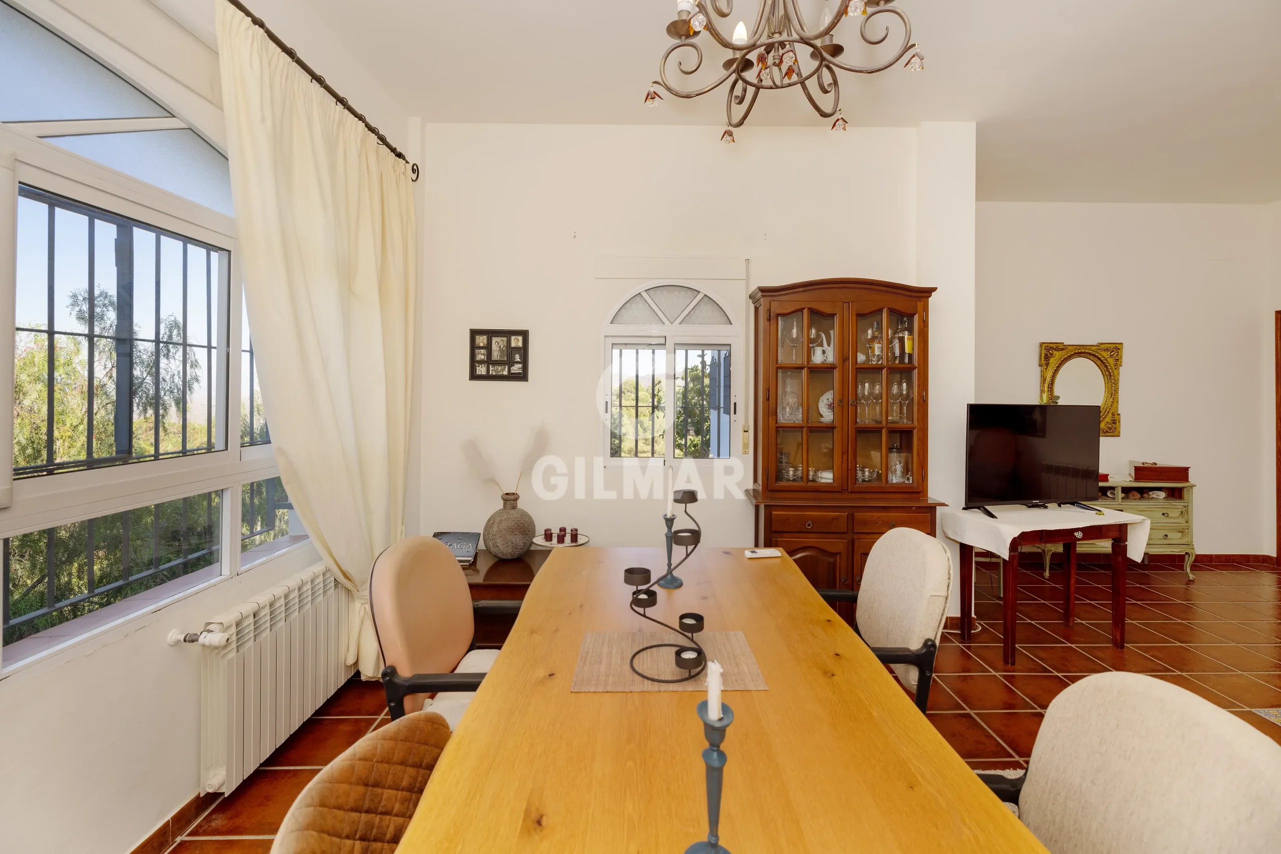 Villa in Colmenar (Málaga) - Málaga