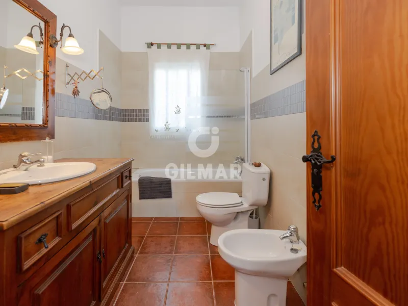 Villa in Colmenar (Málaga) - Málaga