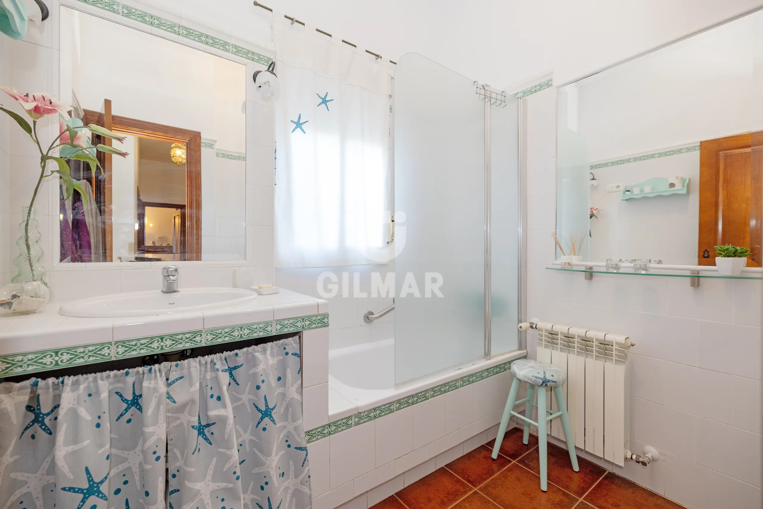 Villa in Colmenar (Málaga) - Málaga