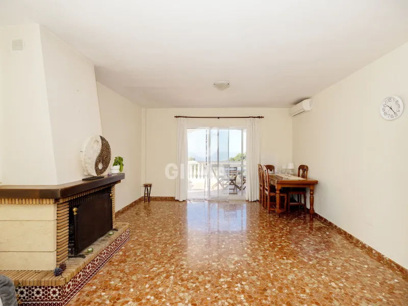 Villa in Colmenar (Málaga) - Málaga