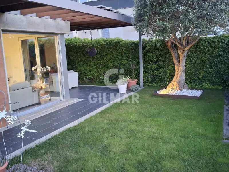 Semi-detached house in Las Rozas - Madrid