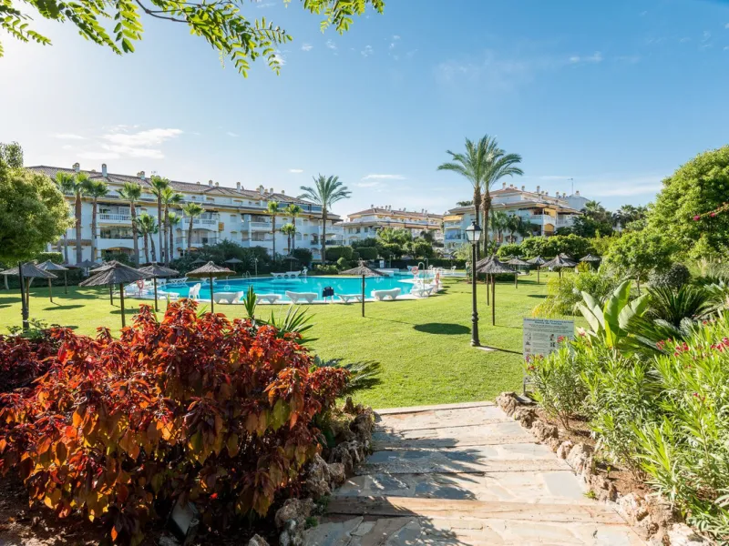 Middle Floor Apartment, Nueva Andalucía, Costa del Sol.