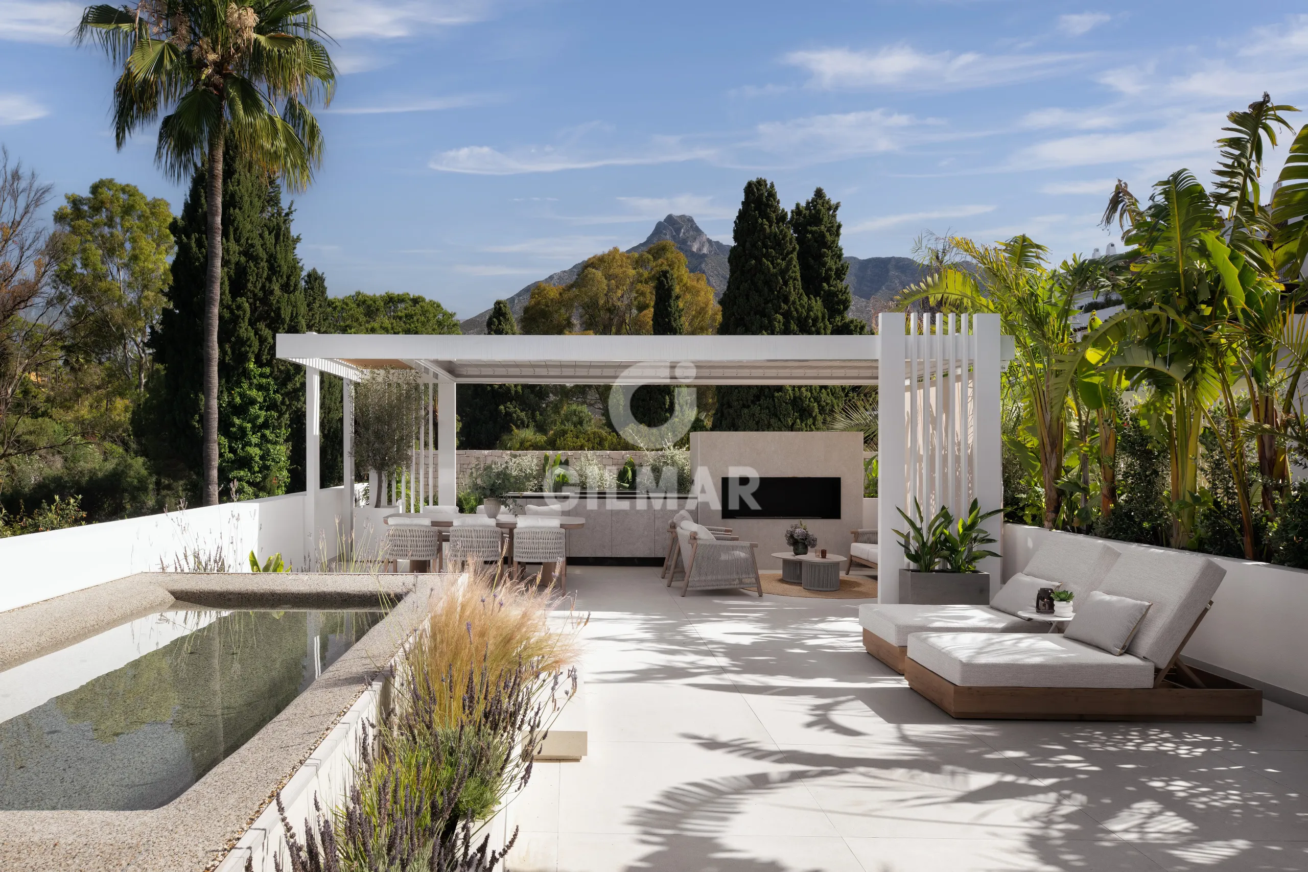 Duplex penthouse in Milla de Oro - Marb. Club - Málaga