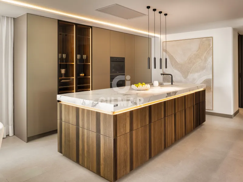 Duplex penthouse in Milla de Oro - Marb. Club - Málaga