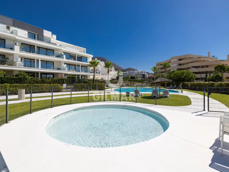 Piso en Fuengirola - Málaga