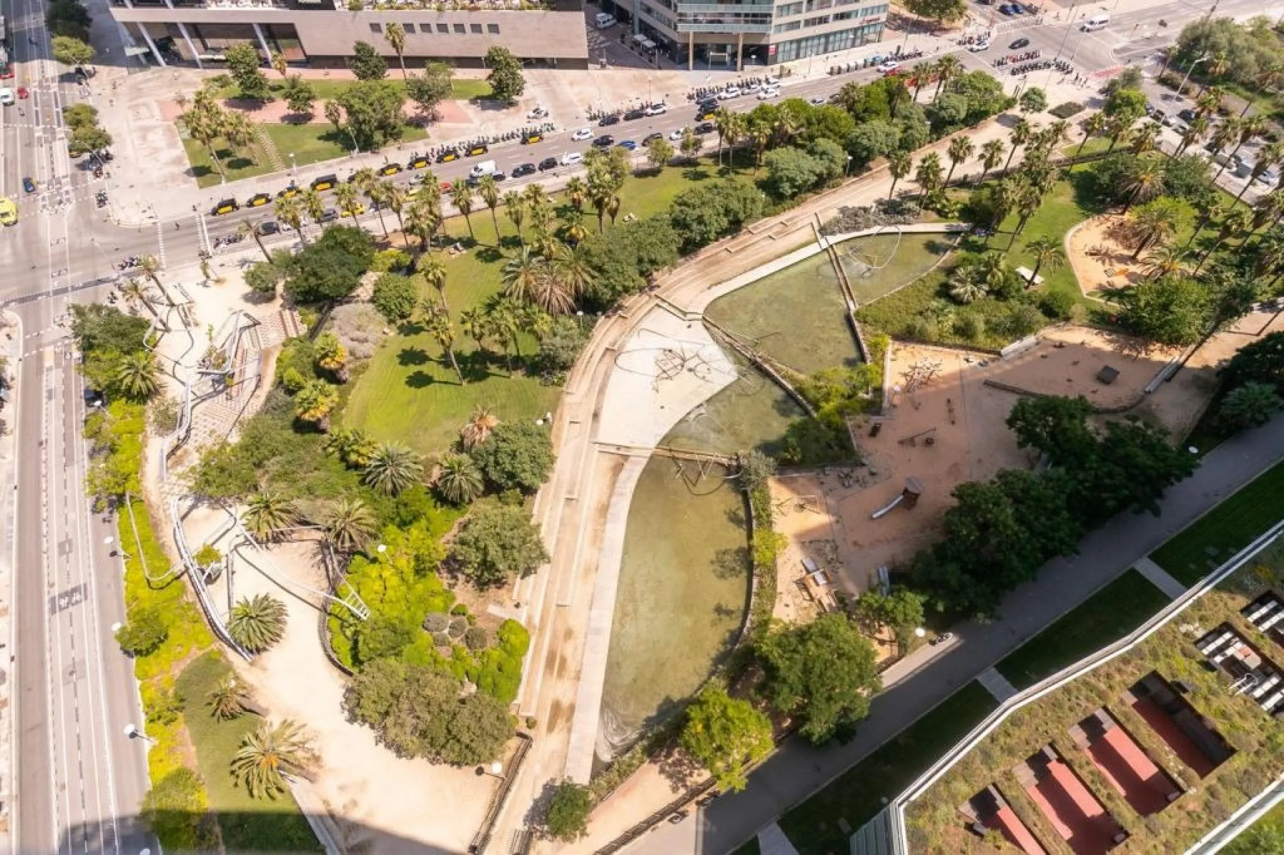 Exclusive Duplex Penthouse with Panoramic Sea Views in Diagonal Mar, Barcelona