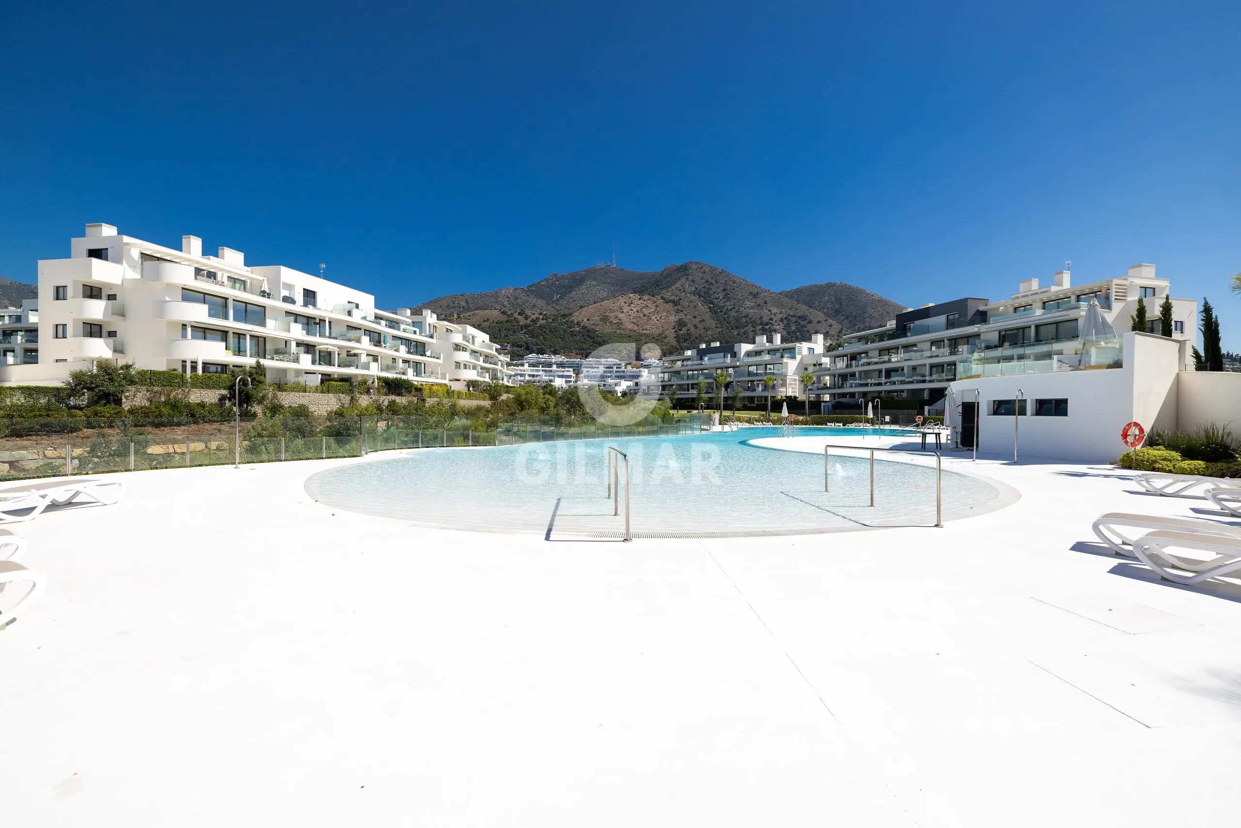 Piso en Fuengirola - Málaga