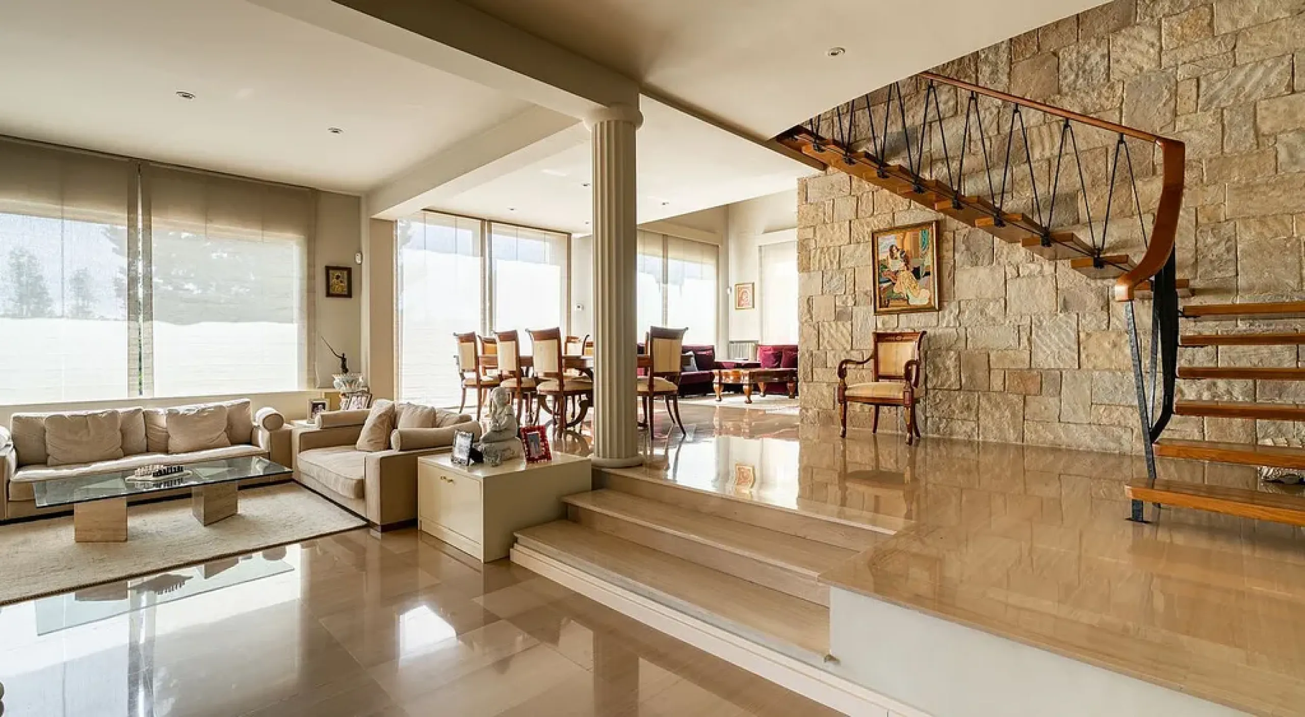 Villa exclusiva con jardín, piscina y vistas al mar en Pedralbes, Barcelona