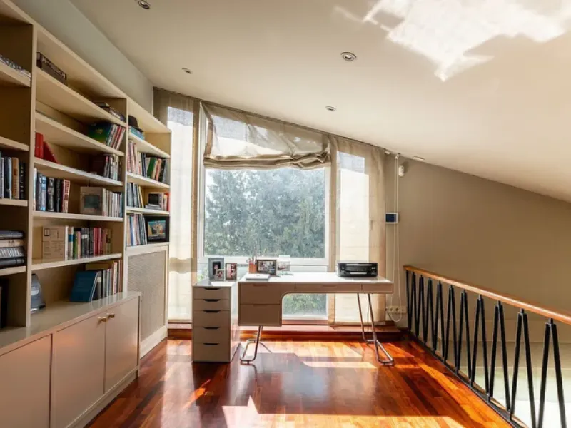 Villa exclusiva con jardín, piscina y vistas al mar en Pedralbes, Barcelona