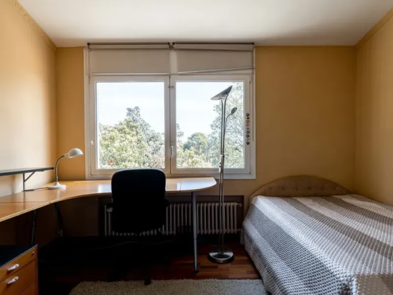 Villa exclusiva con jardín, piscina y vistas al mar en Pedralbes, Barcelona