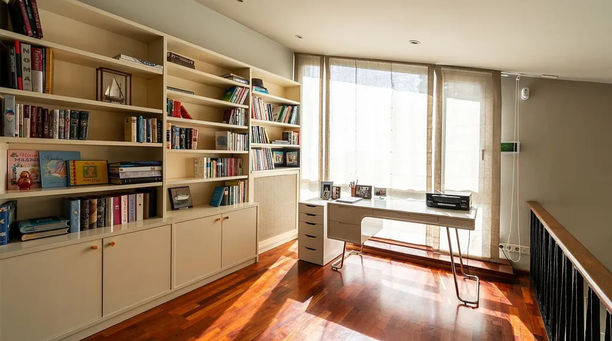 Villa exclusiva con jardín, piscina y vistas al mar en Pedralbes, Barcelona