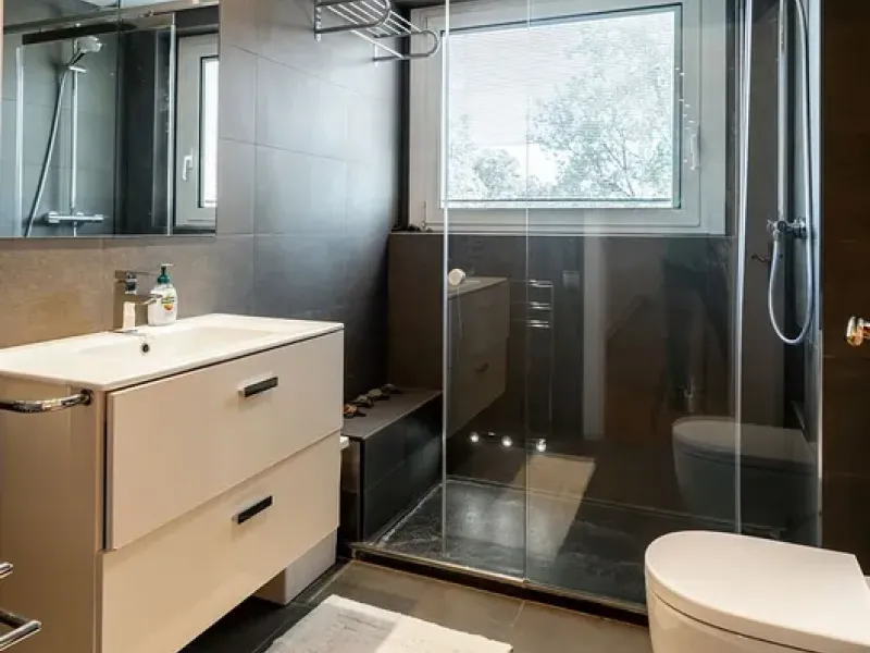 Villa exclusiva con jardín, piscina y vistas al mar en Pedralbes, Barcelona